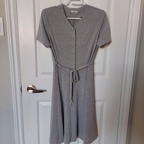 TAMICA Dresses & Skirts - Gray The Button Up Midi Dress With Belt Made in Japan, Size US 6/8 8 Japan 11